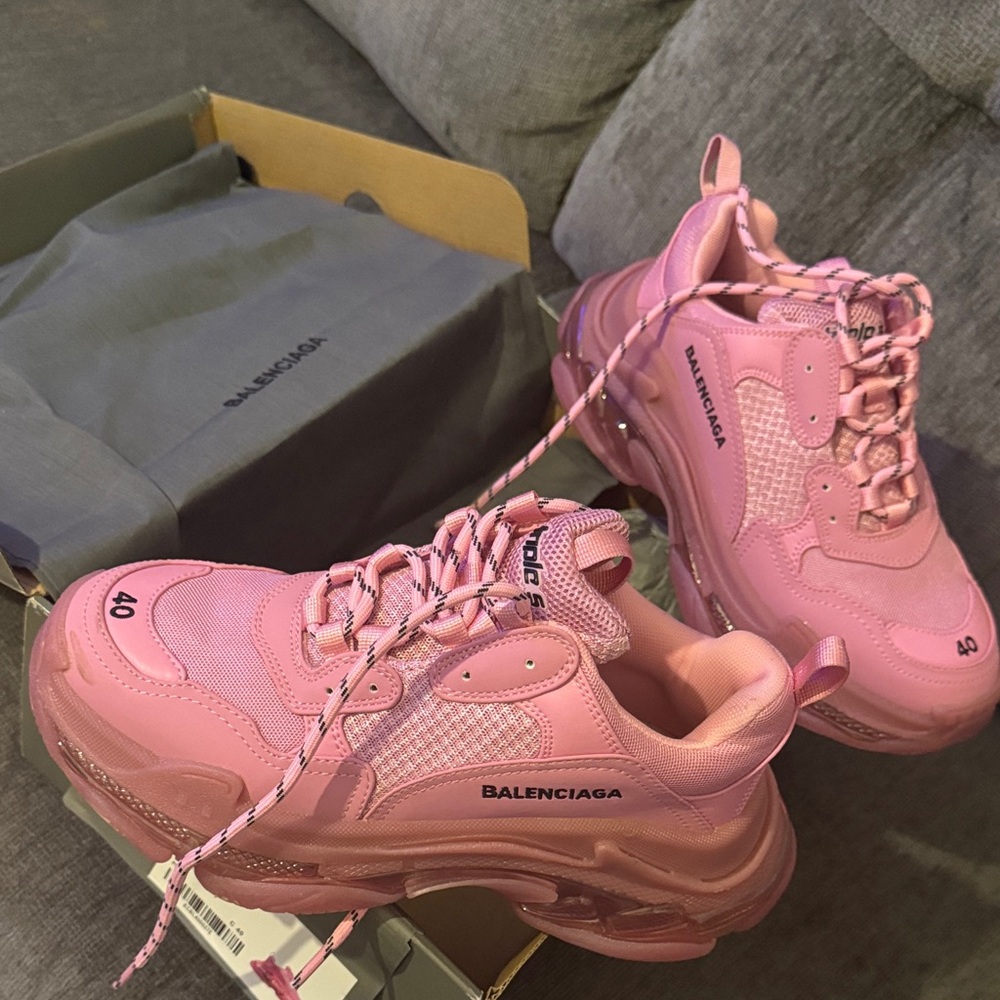 Balenciaga Triple S Sneakers - Pink - Picture 4 of 4